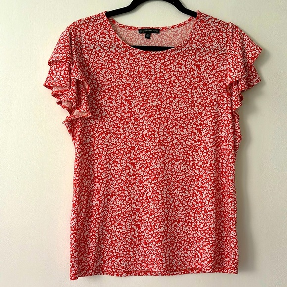 Adrianna Papell Red Floral Print Ruffle Short Sleeve Top size medium - Picture 1 of 7